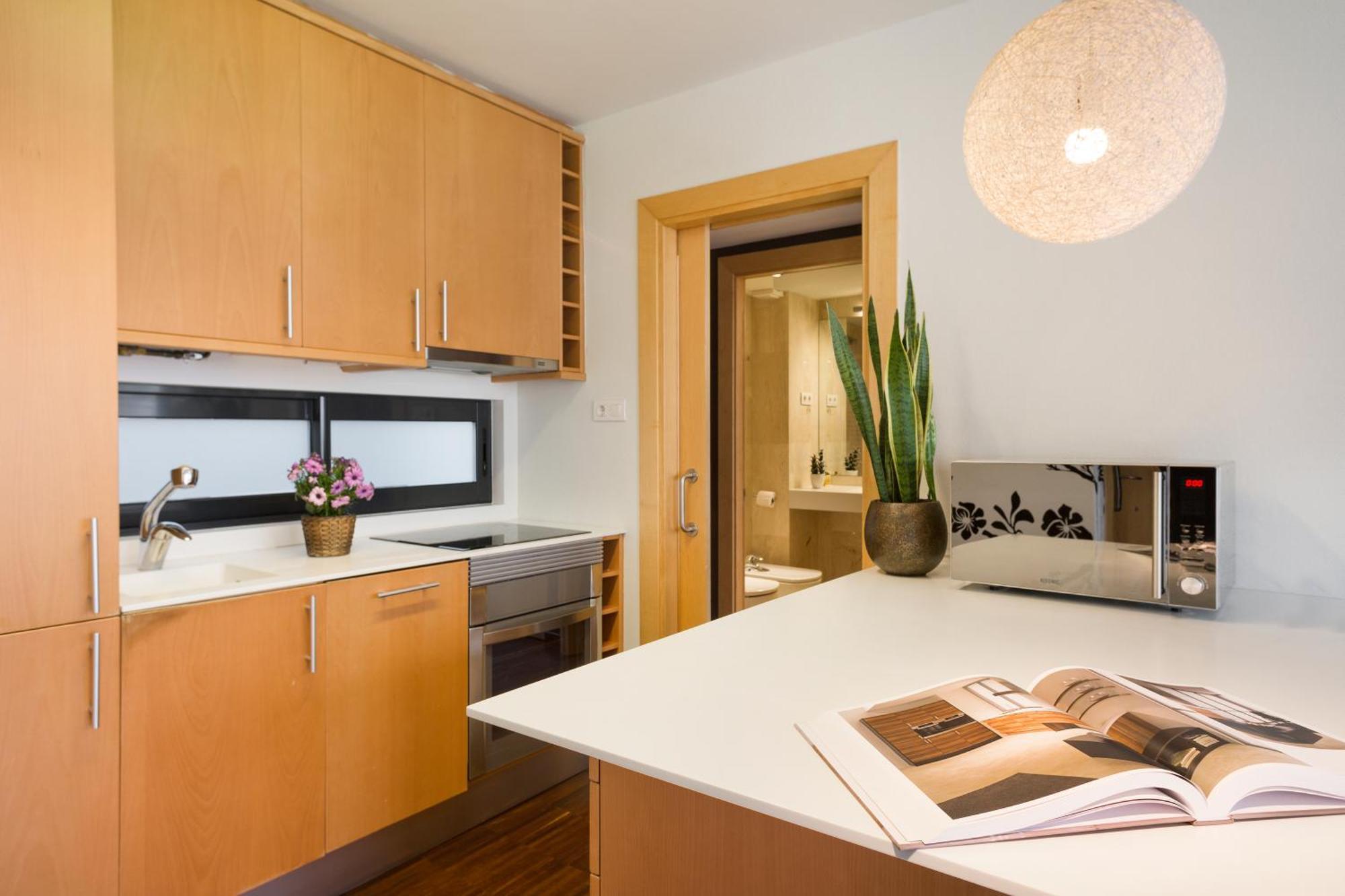 Apartamento My Space Emirates - Executive With Private Balcony Barcelona